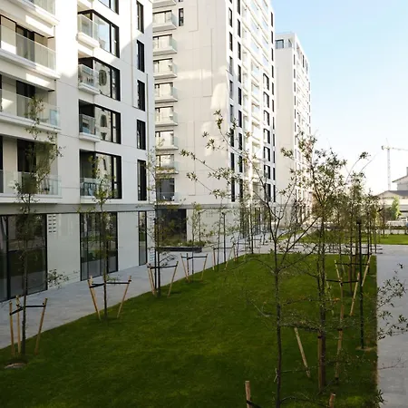 Brown I One Bedroom I One Cotroceni Park *