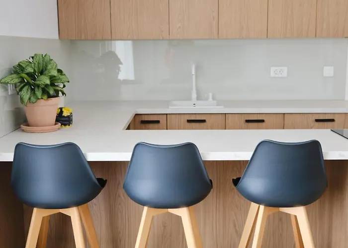 Brown I One Bedroom I One Cotroceni Park * Бухарест