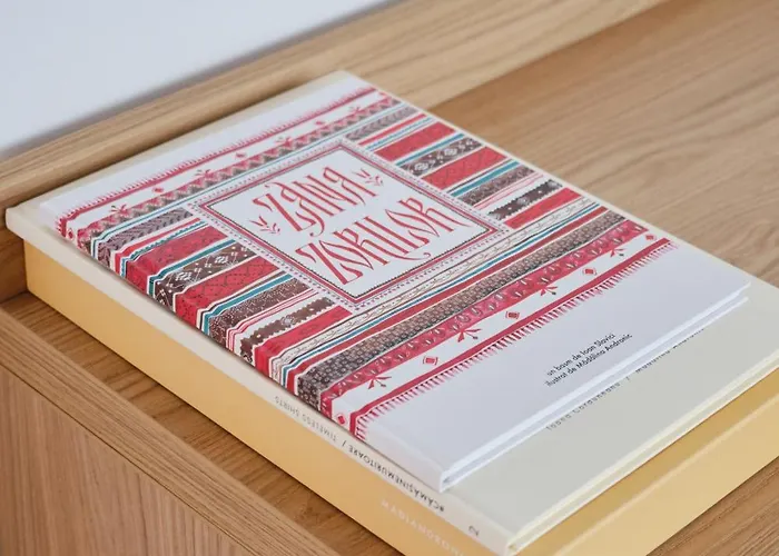 Brown I One Bedroom I One Cotroceni Park