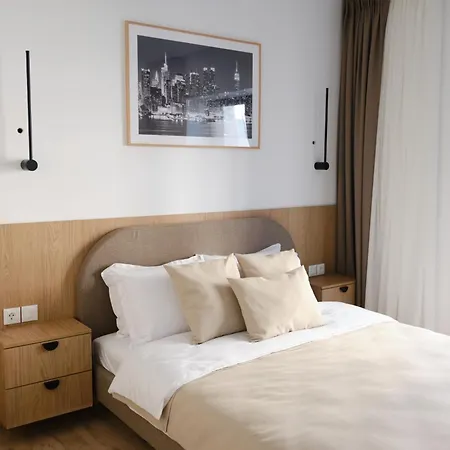 Brown I One Bedroom I One Cotroceni Park 公寓