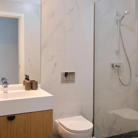 Brown I One Bedroom I One Cotroceni Park 布加勒斯特